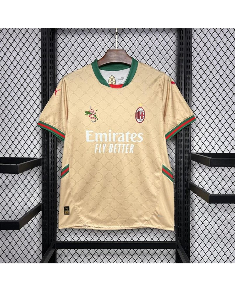 Édition co-marquée Gucci AC Milan 2024/2025