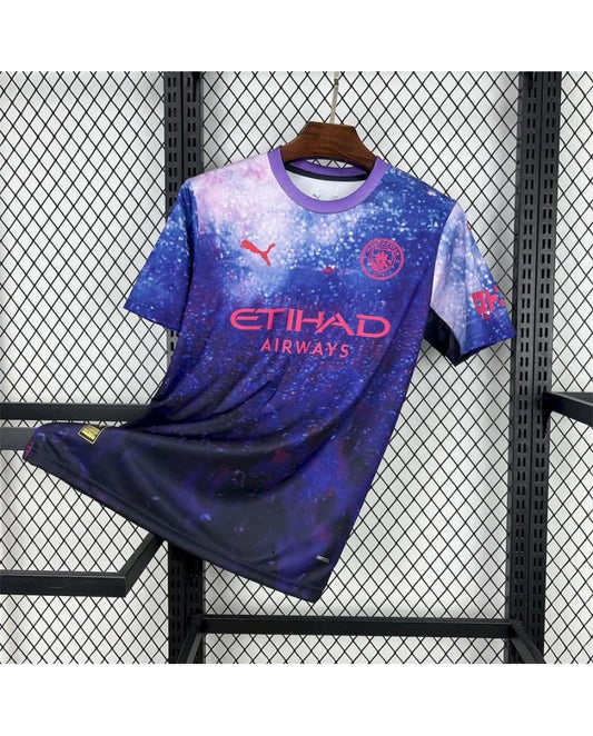 Maillot conceptuel violet Manchester City 2025/26